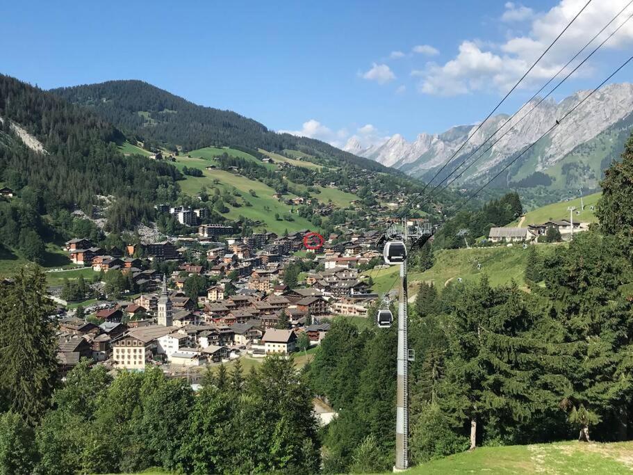 Appartement Cosy Avec Terrasse Sud - Proche Village La Clusaz Eksteriør billede